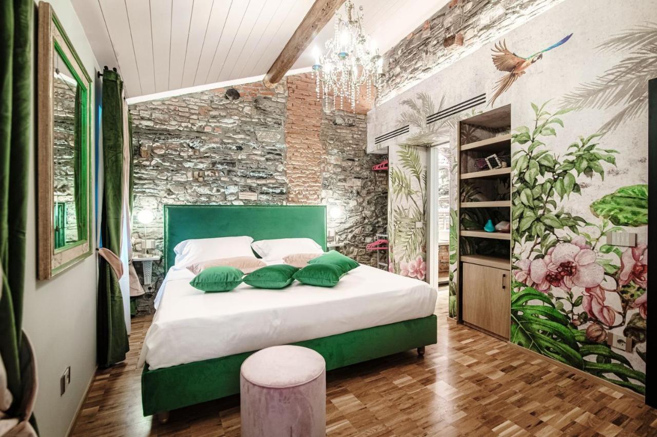 Aurum - Como Luxury Suites Szoba fotó