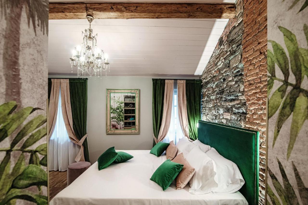 Aurum - Como Luxury Suites Kültér fotó