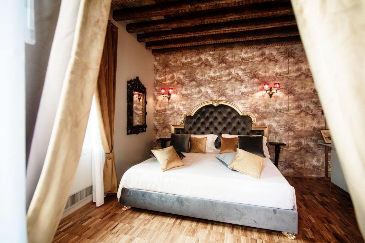 Aurum - Como Luxury Suites Szoba fotó