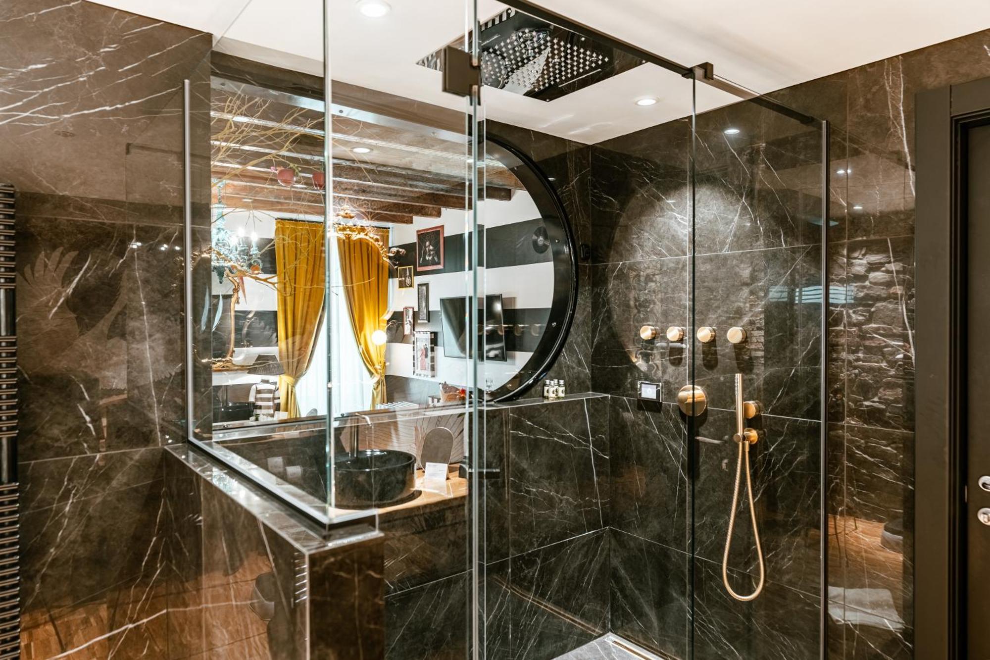 Aurum - Como Luxury Suites Kültér fotó