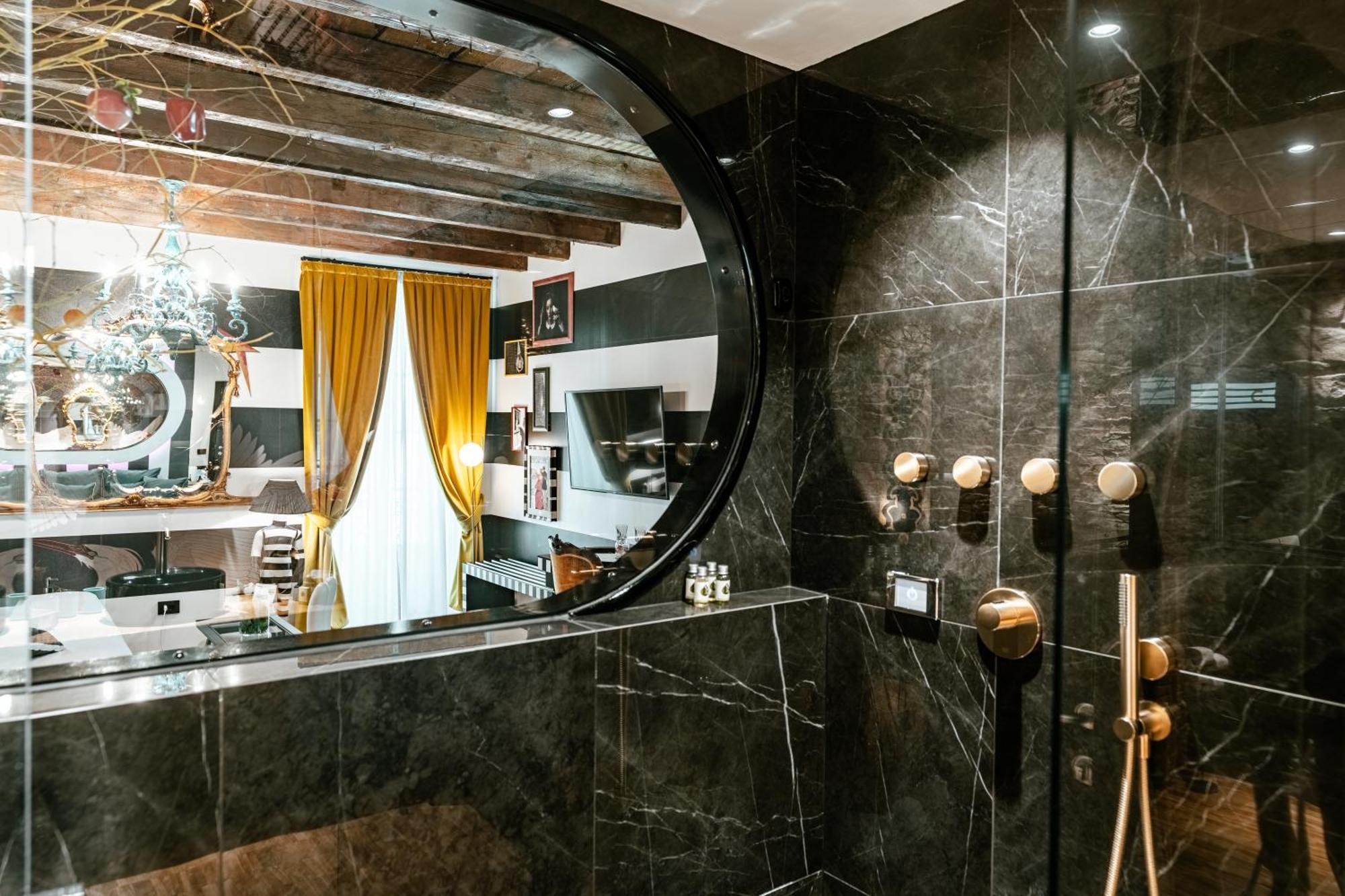 Aurum - Como Luxury Suites Szoba fotó